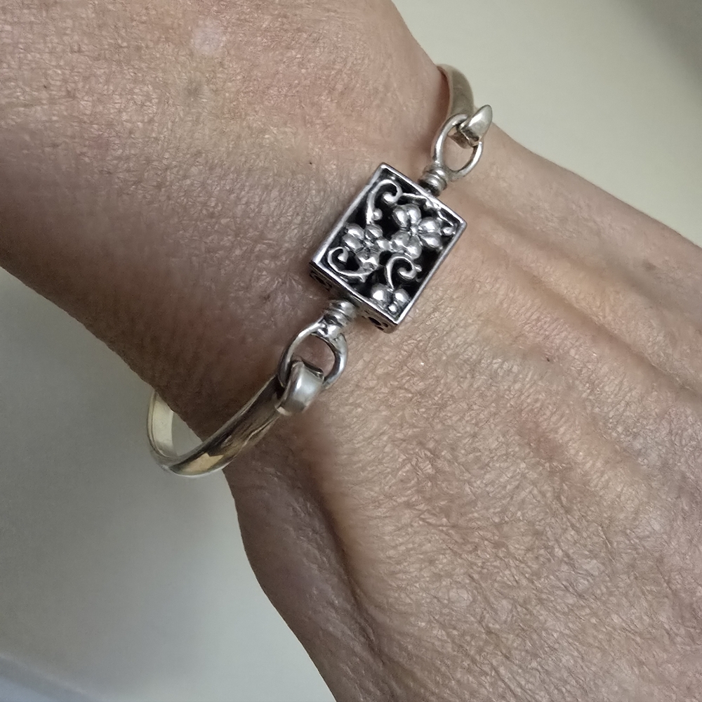Onyx Gemstone & 925 Sterling Silver Filigree Reversible Bracelet - Picture 7 of 9
